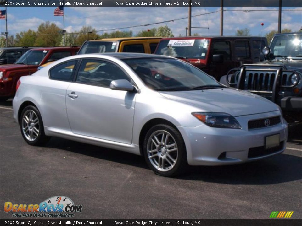 2007 Scion tC Classic Silver Metallic / Dark Charcoal Photo #2
