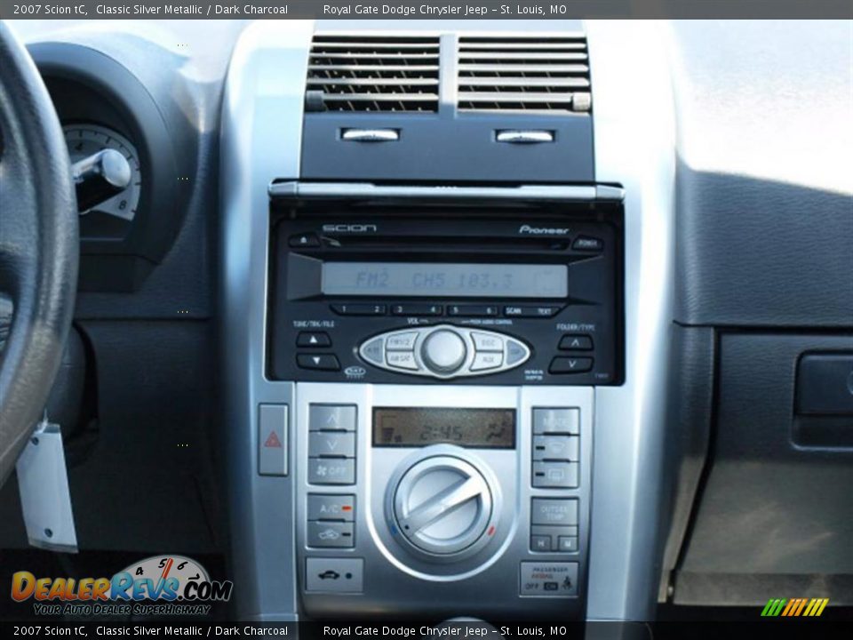 2007 Scion tC Classic Silver Metallic / Dark Charcoal Photo #12