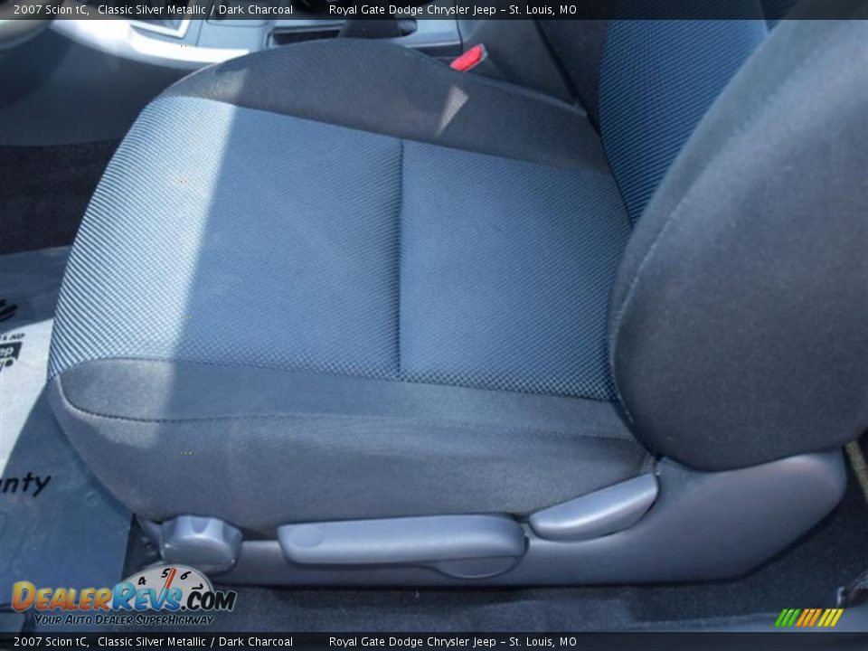 2007 Scion tC Classic Silver Metallic / Dark Charcoal Photo #16