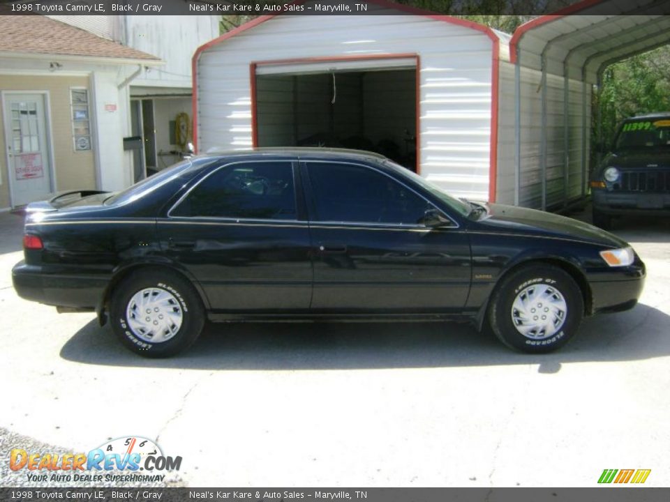 1998 Toyota Camry LE Black / Gray Photo #4