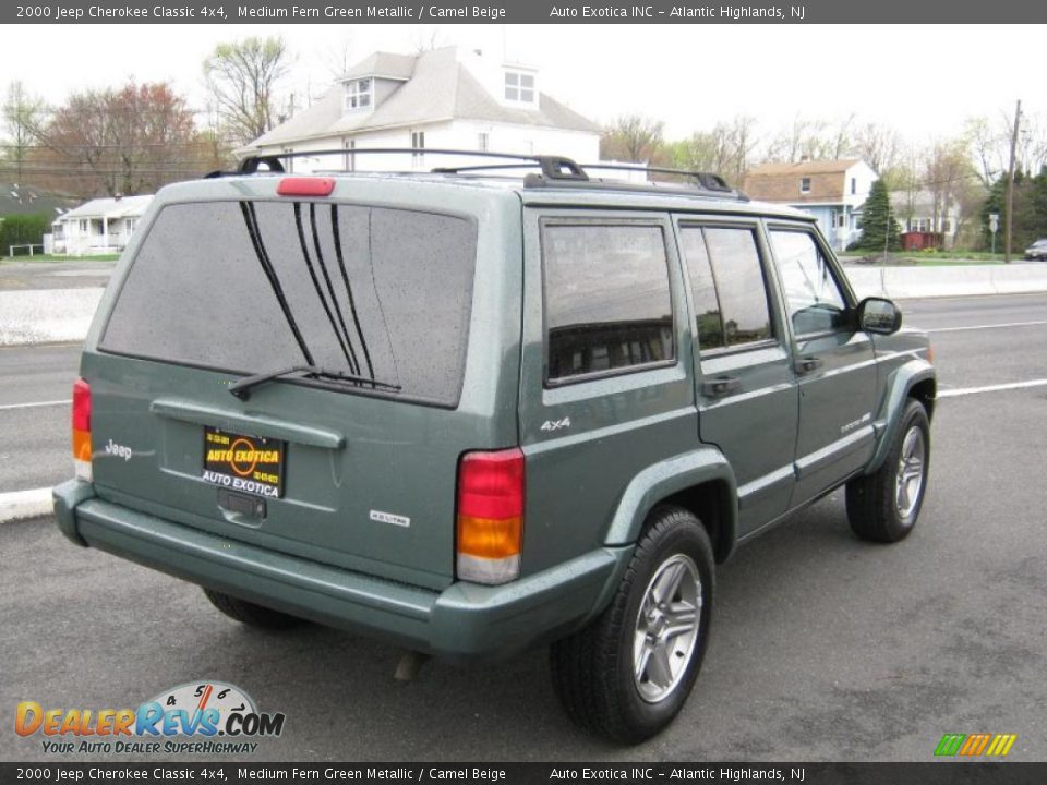 2000 Jeep Cherokee Classic 4x4 Medium Fern Green Metallic / Camel Beige Photo #3