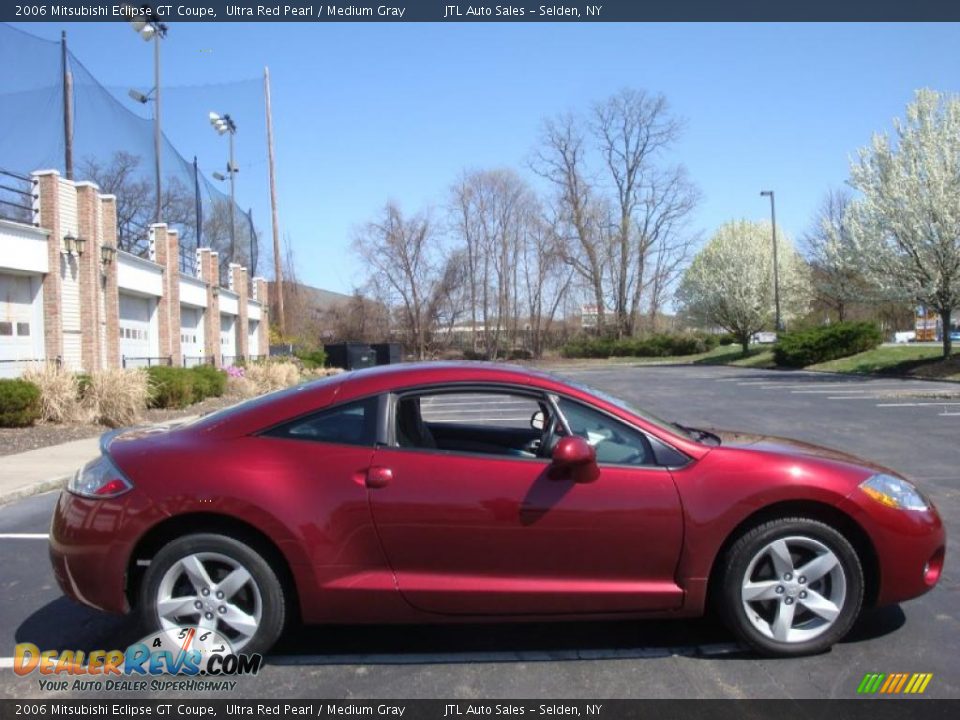2006 Mitsubishi Eclipse GT Coupe Ultra Red Pearl / Medium Gray Photo #7