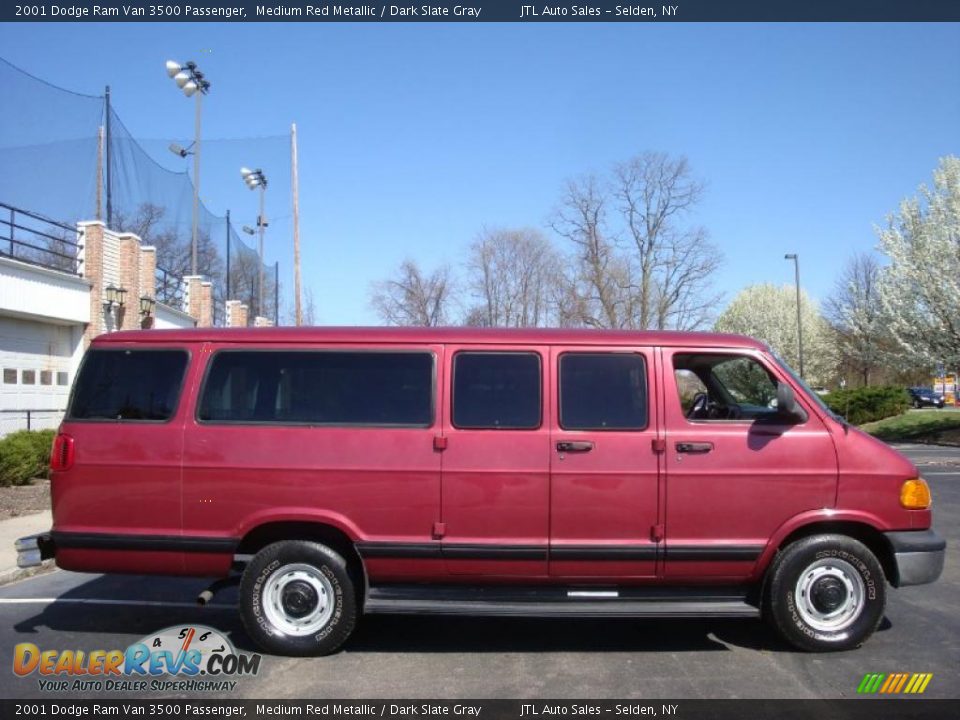 2001 Dodge Ram Van 3500 Passenger Medium Red Metallic / Dark Slate Gray Photo #7