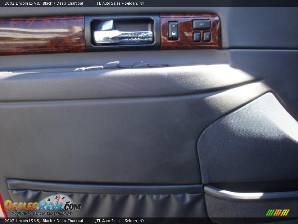 2002 Lincoln LS V8 Black / Deep Charcoal Photo #10