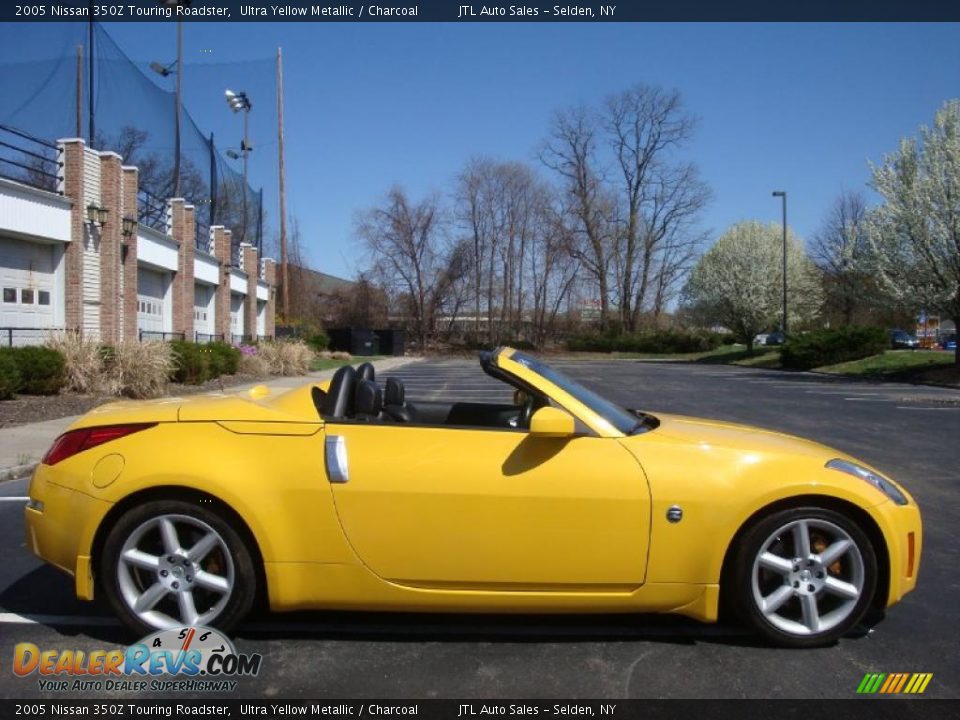 2005 Nissan 350Z Touring Roadster Ultra Yellow Metallic / Charcoal Photo #7