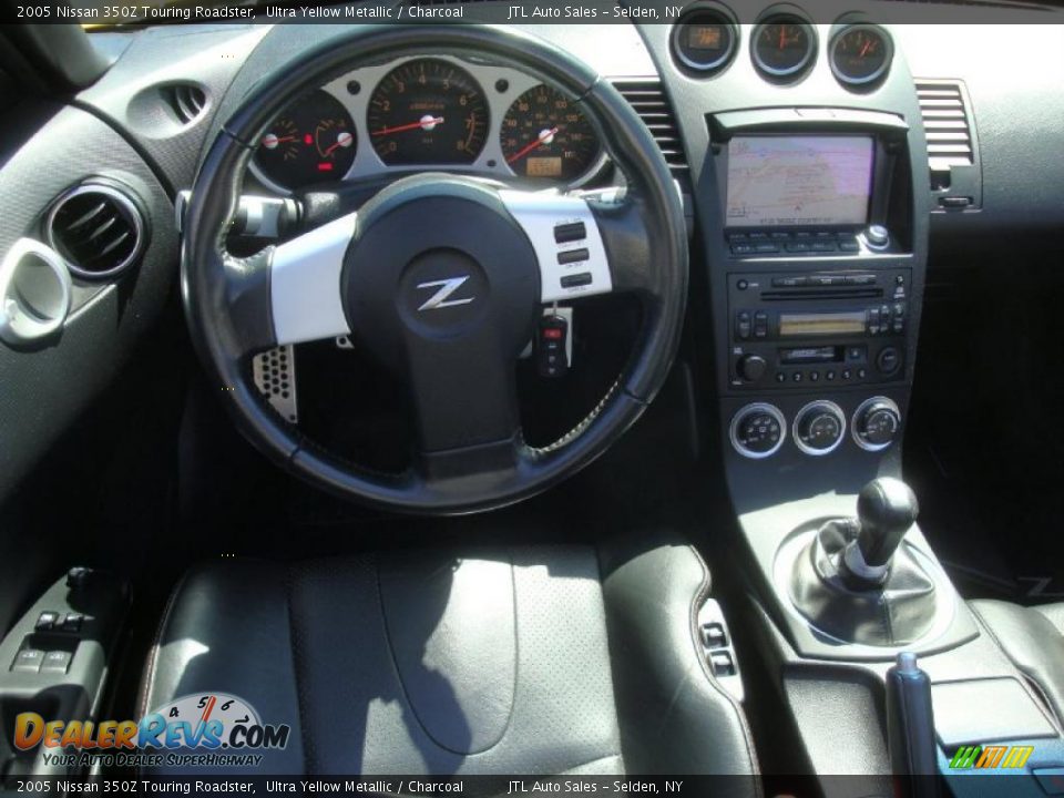 2005 Nissan 350Z Touring Roadster Ultra Yellow Metallic / Charcoal Photo #13