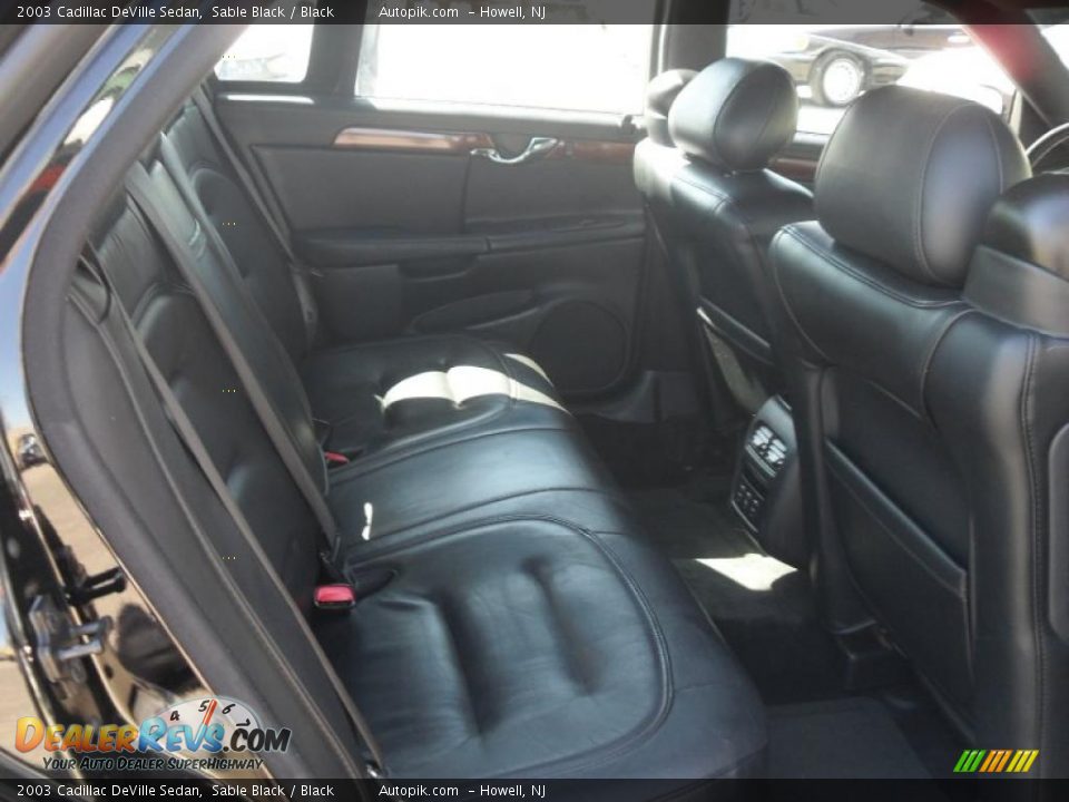 2003 Cadillac DeVille Sedan Sable Black / Black Photo #12
