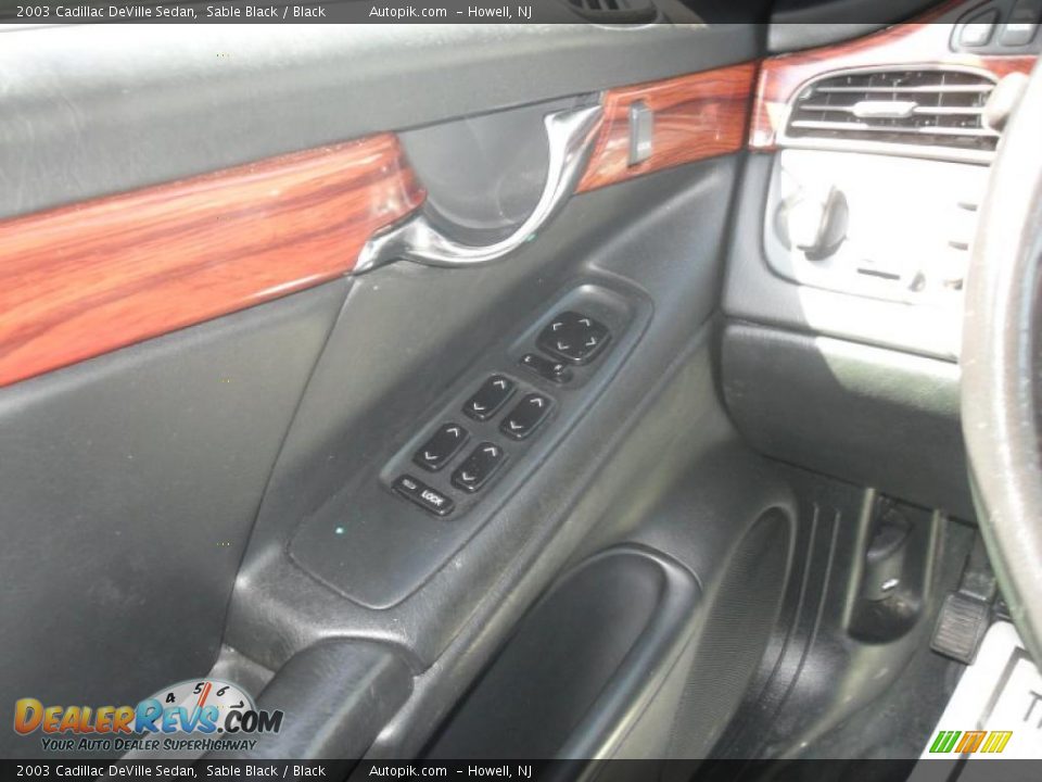 2003 Cadillac DeVille Sedan Sable Black / Black Photo #15
