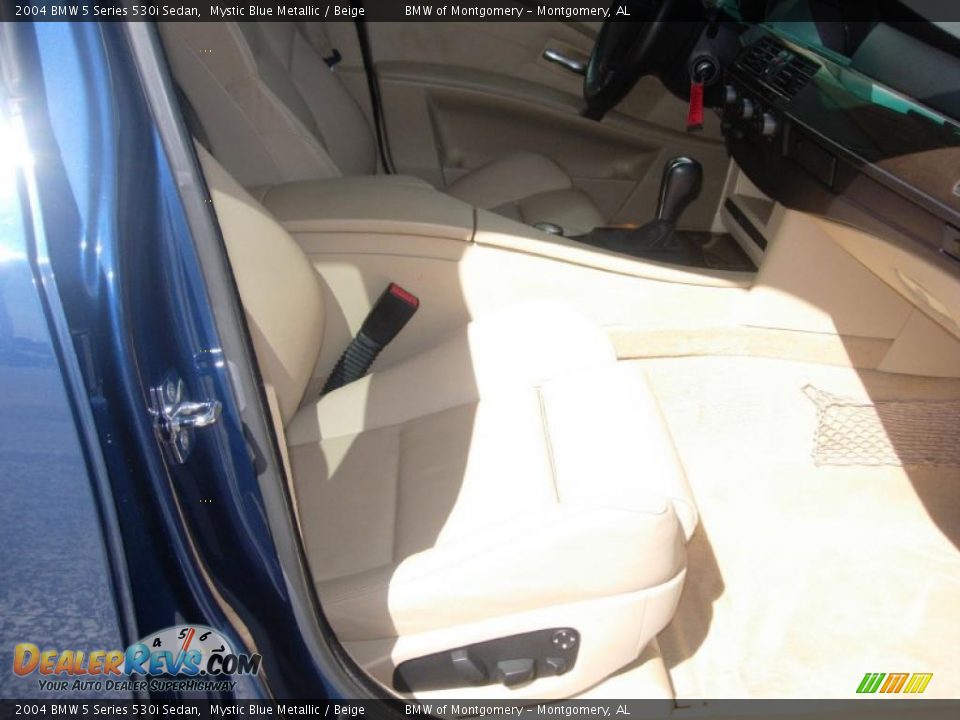 2004 BMW 5 Series 530i Sedan Mystic Blue Metallic / Beige Photo #16