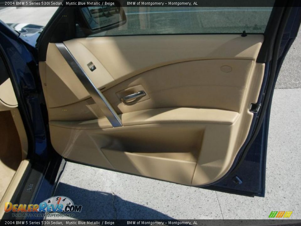 2004 BMW 5 Series 530i Sedan Mystic Blue Metallic / Beige Photo #18