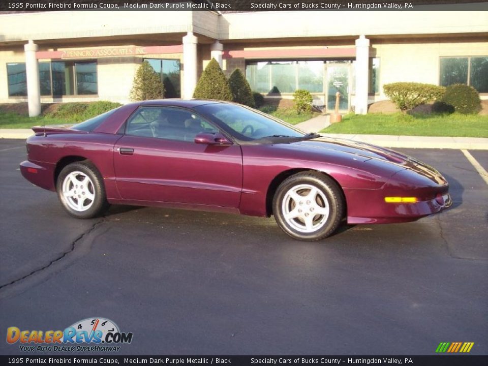 1995 Pontiac Firebird Formula Coupe Medium Dark Purple Metallic / Black Photo #5