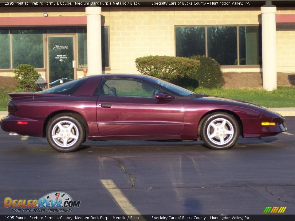 1995 Pontiac Firebird Formula Coupe Medium Dark Purple Metallic / Black Photo #6