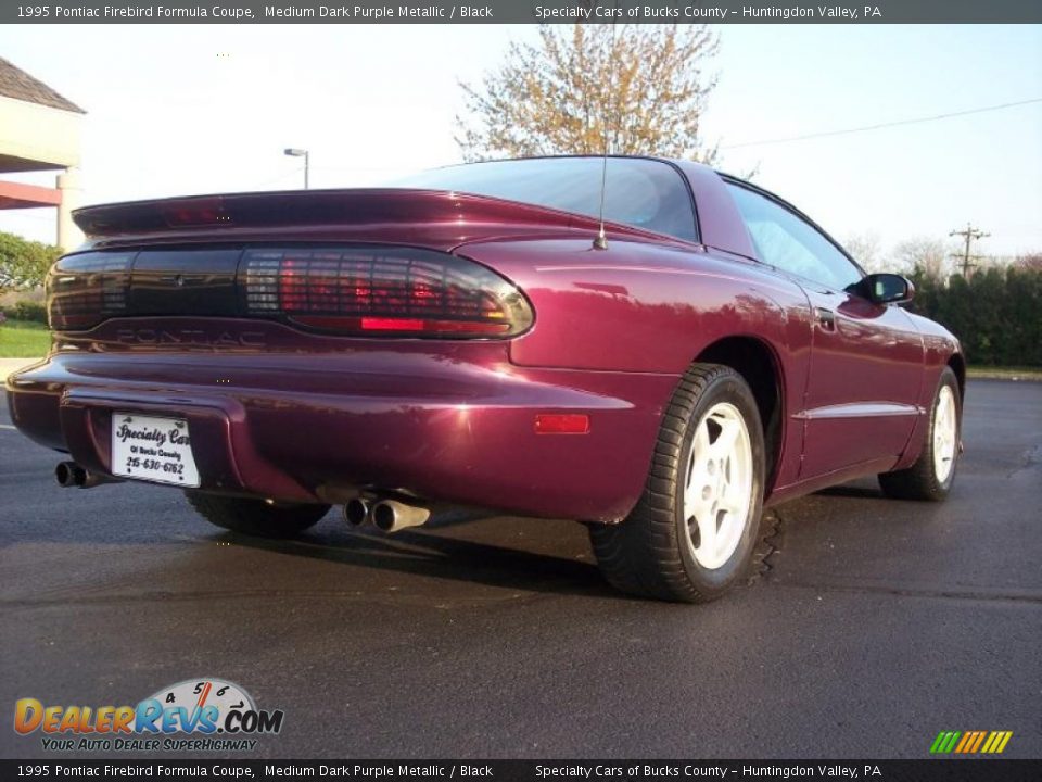 1995 Pontiac Firebird Formula Coupe Medium Dark Purple Metallic / Black Photo #13