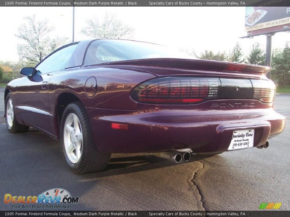 1995 Pontiac Firebird Formula Coupe Medium Dark Purple Metallic / Black Photo #15