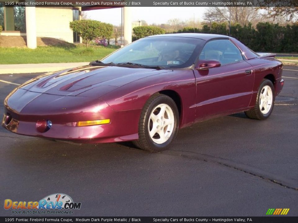 1995 Pontiac Firebird Formula Coupe Medium Dark Purple Metallic / Black Photo #18