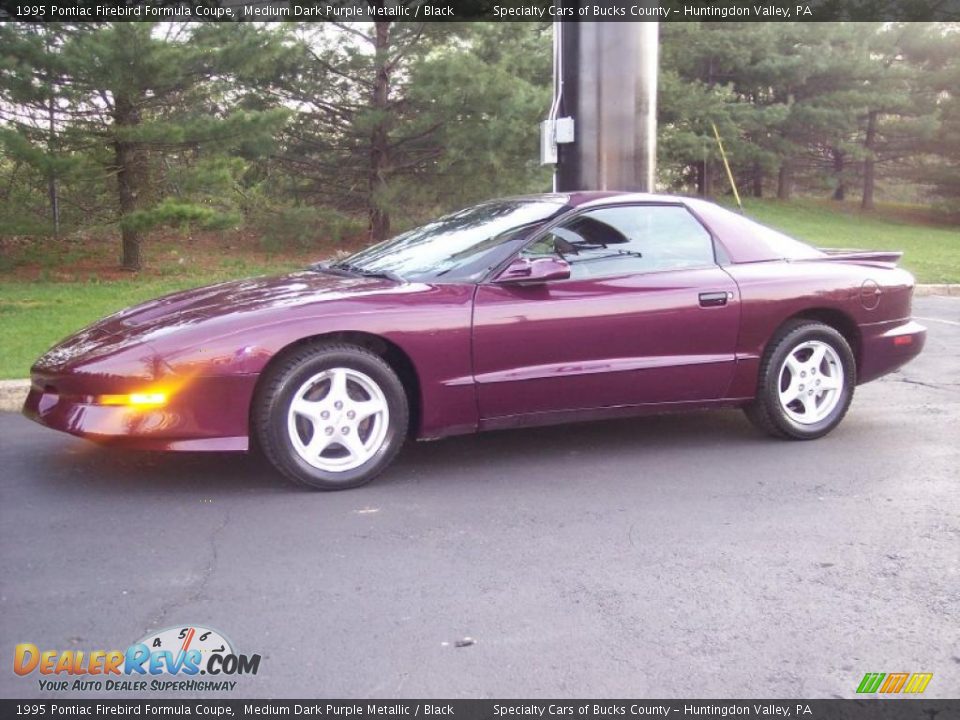 1995 Pontiac Firebird Formula Coupe Medium Dark Purple Metallic / Black Photo #19