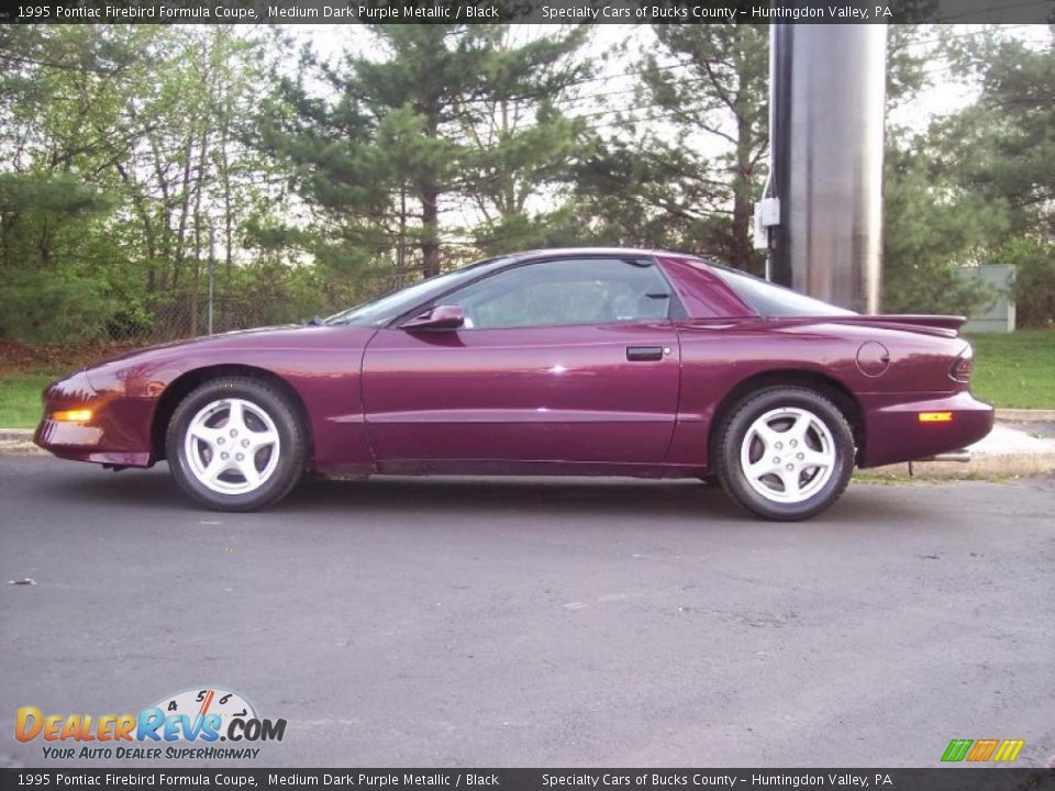 1995 Pontiac Firebird Formula Coupe Medium Dark Purple Metallic / Black Photo #23