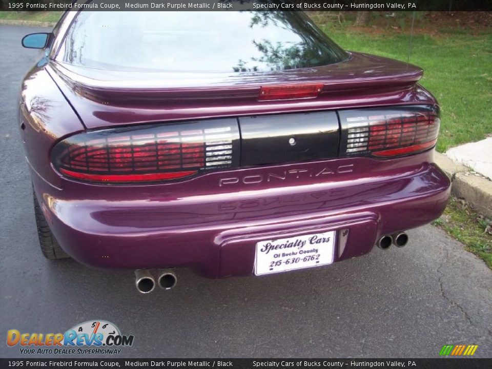 1995 Pontiac Firebird Formula Coupe Medium Dark Purple Metallic / Black Photo #26