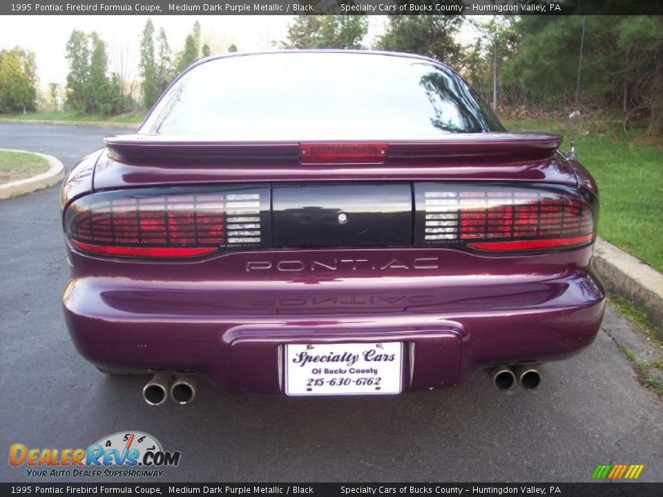 1995 Pontiac Firebird Formula Coupe Medium Dark Purple Metallic / Black Photo #27