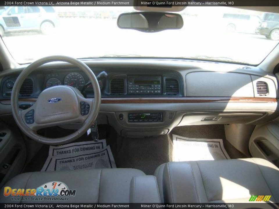 2004 Ford Crown Victoria LX Arizona Beige Metallic / Medium Parchment Photo #18