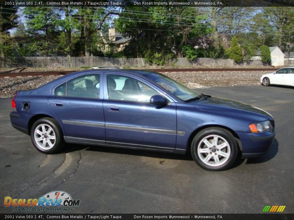 2001 Volvo S60 2.4T Cosmos Blue Metallic / Taupe/Light Taupe Photo #6