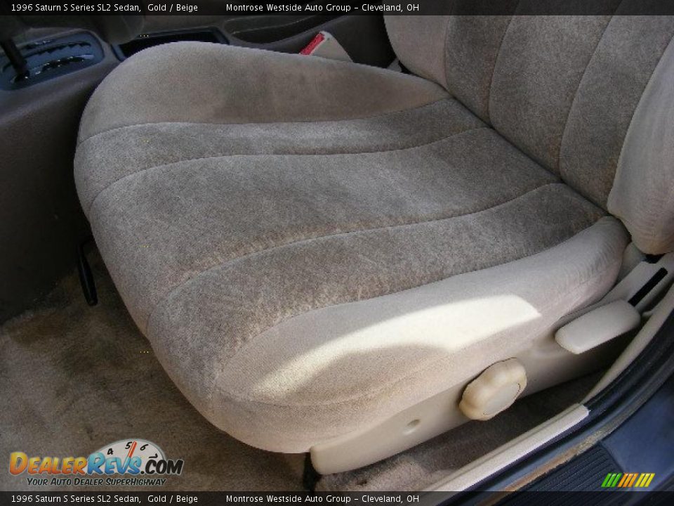 1996 Saturn S Series SL2 Sedan Gold / Beige Photo #10