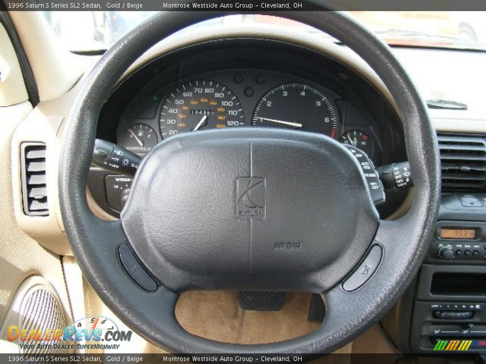 1996 Saturn S Series SL2 Sedan Gold / Beige Photo #16