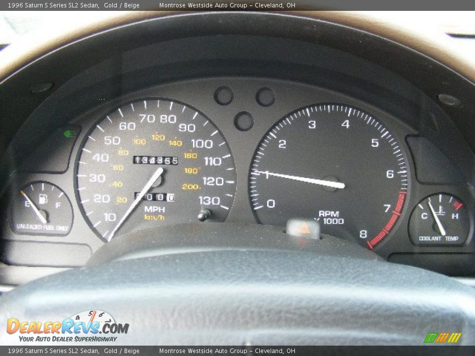 1996 Saturn S Series SL2 Sedan Gold / Beige Photo #17