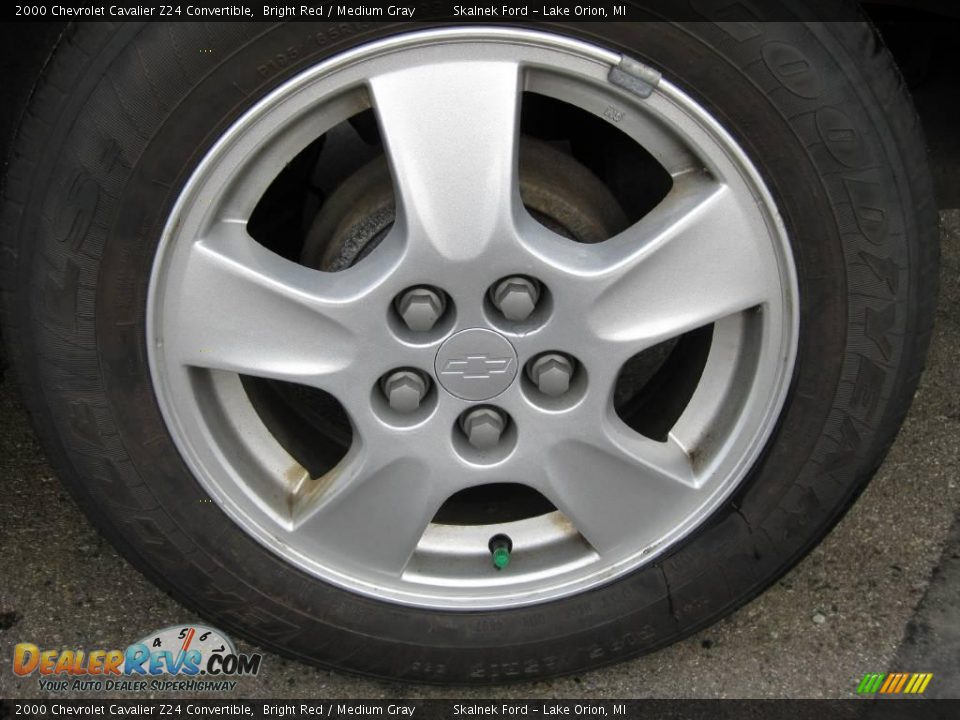 2000 Chevrolet Cavalier Z24 Convertible Bright Red / Medium Gray Photo #12