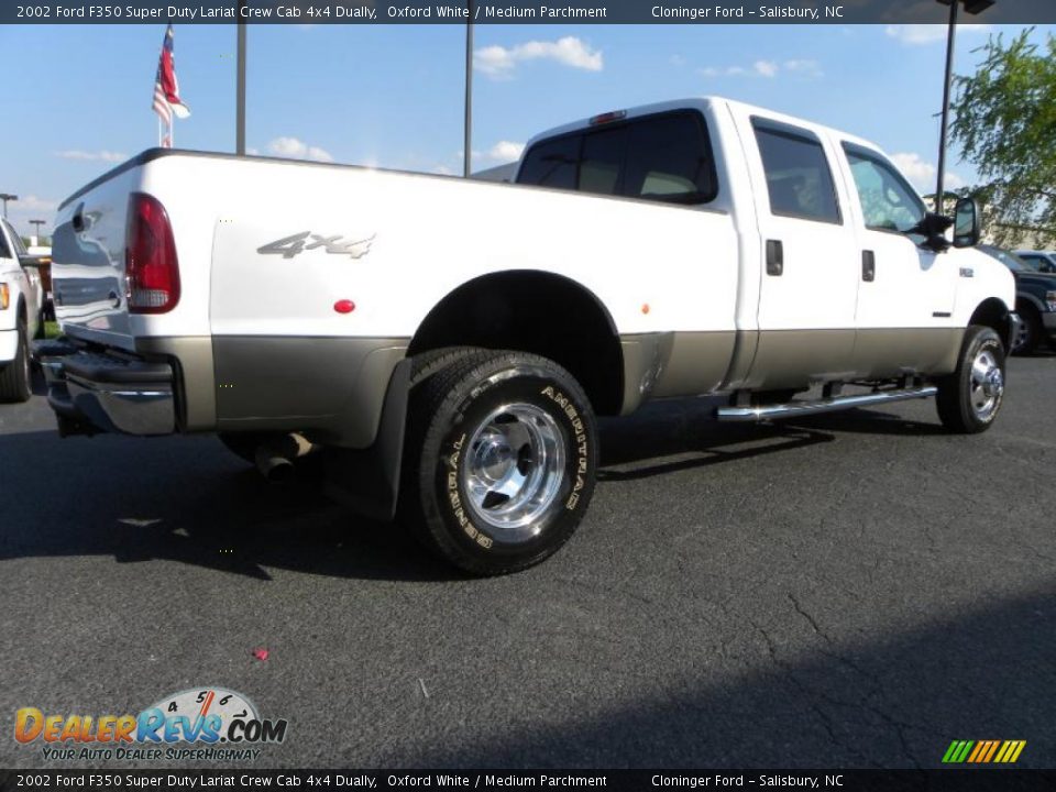 2002 Ford F350 Super Duty Lariat Crew Cab 4x4 Dually Oxford White / Medium Parchment Photo #3