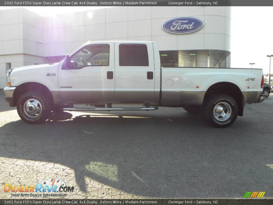 2002 Ford F350 Super Duty Lariat Crew Cab 4x4 Dually Oxford White / Medium Parchment Photo #5