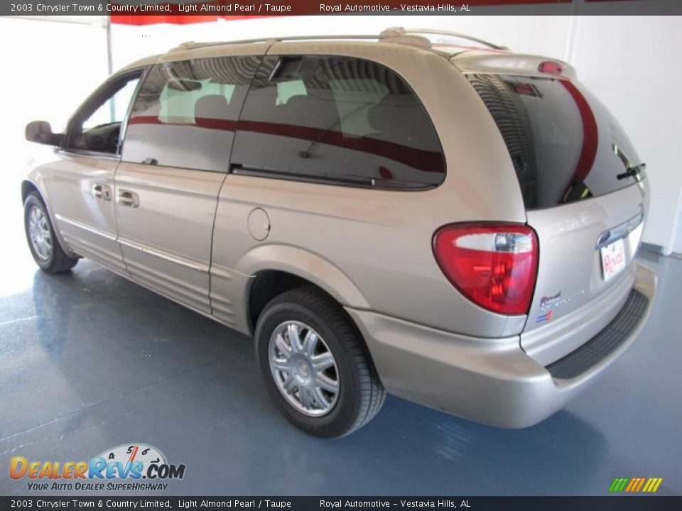 2003 Chrysler Town & Country Limited Light Almond Pearl / Taupe Photo #4