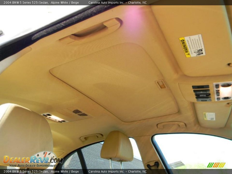 2004 BMW 5 Series 525i Sedan Alpine White / Beige Photo #22