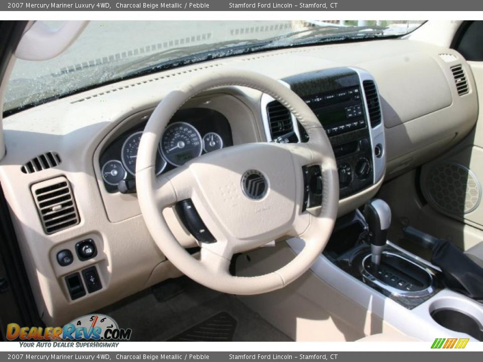 2007 Mercury Mariner Luxury 4WD Charcoal Beige Metallic / Pebble Photo #8