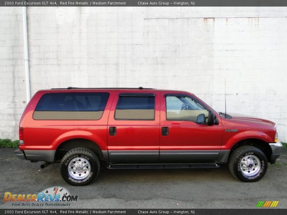 2003 Ford Excursion XLT 4x4 Red Fire Metallic / Medium Parchment Photo #3
