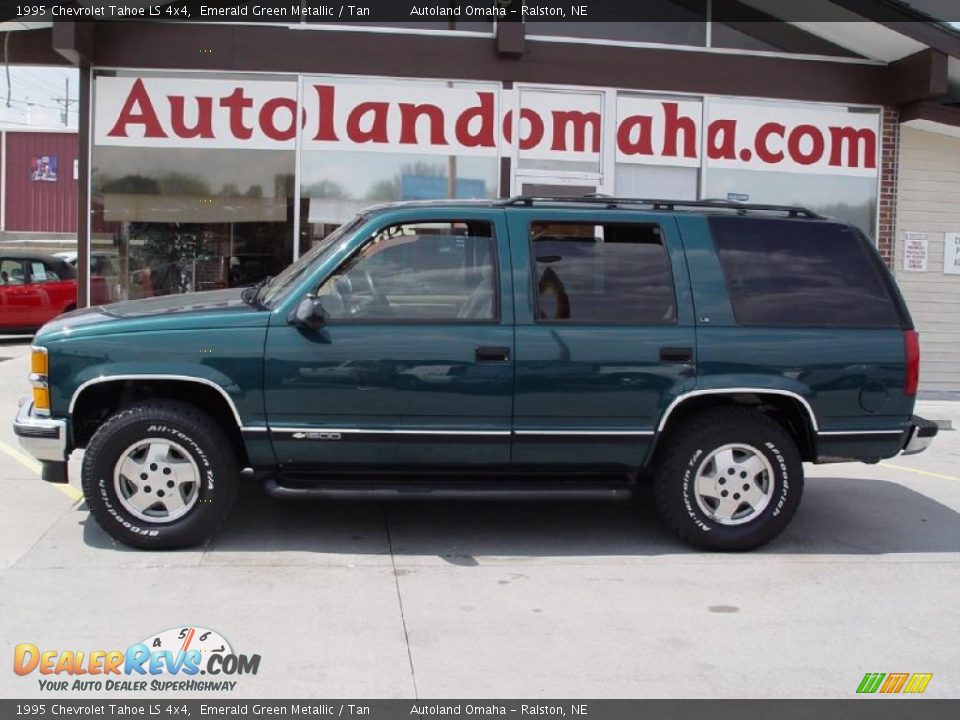 1995 Chevrolet Tahoe LS 4x4 Emerald Green Metallic / Tan Photo #1