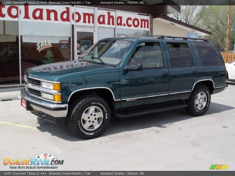 1995 Chevrolet Tahoe LS 4x4 Emerald Green Metallic / Tan Photo #2