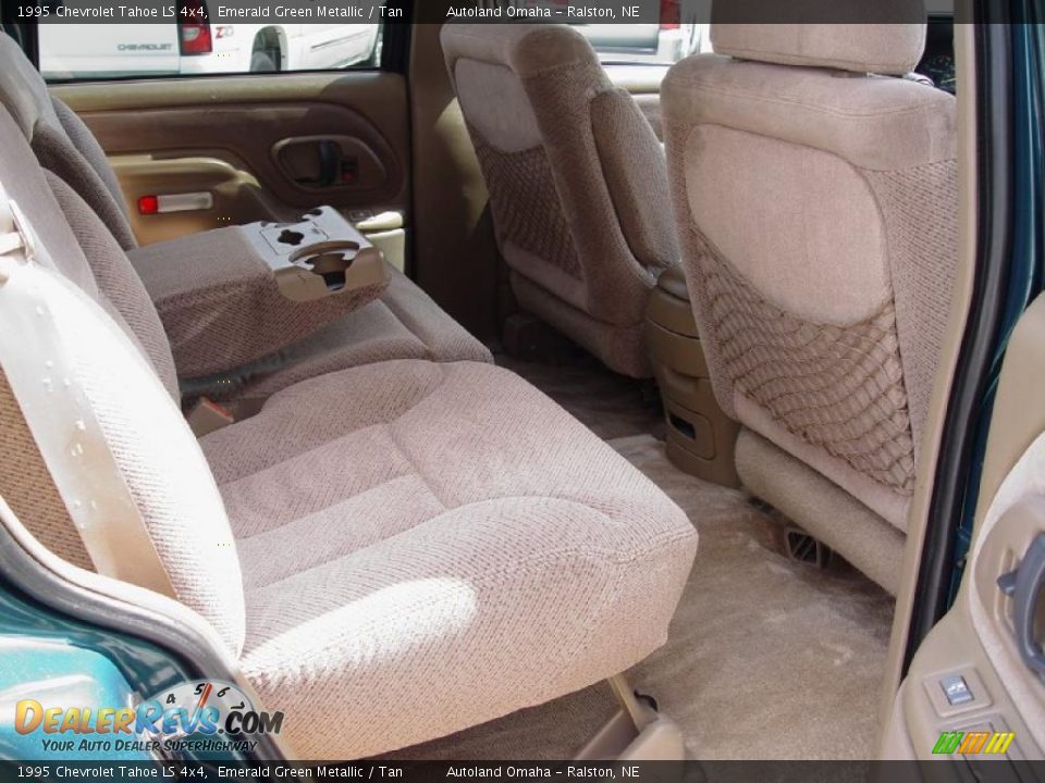 1995 Chevrolet Tahoe LS 4x4 Emerald Green Metallic / Tan Photo #21
