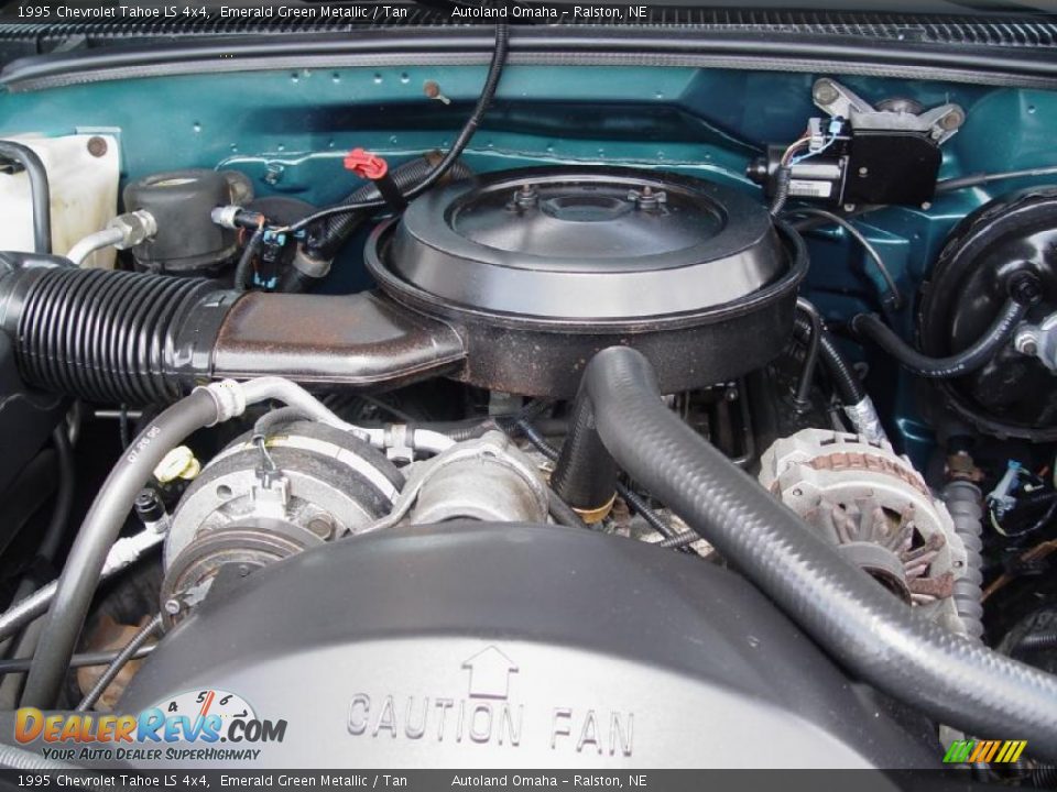 1995 Chevrolet Tahoe LS 4x4 Emerald Green Metallic / Tan Photo #25
