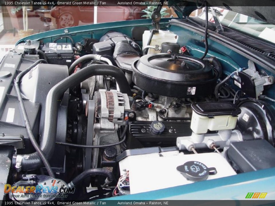 1995 Chevrolet Tahoe LS 4x4 Emerald Green Metallic / Tan Photo #26