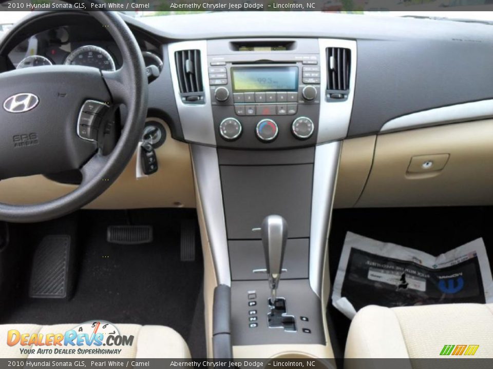 2010 Hyundai Sonata GLS Pearl White / Camel Photo #14