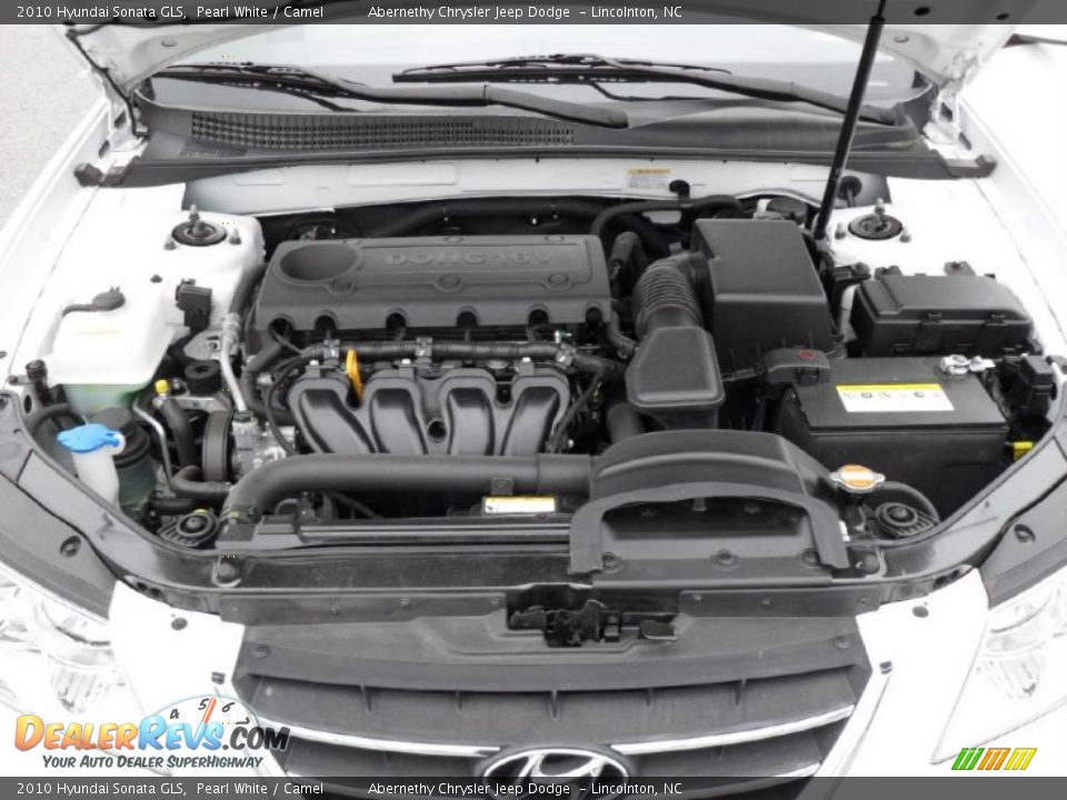 2010 Hyundai Sonata GLS Pearl White / Camel Photo #22