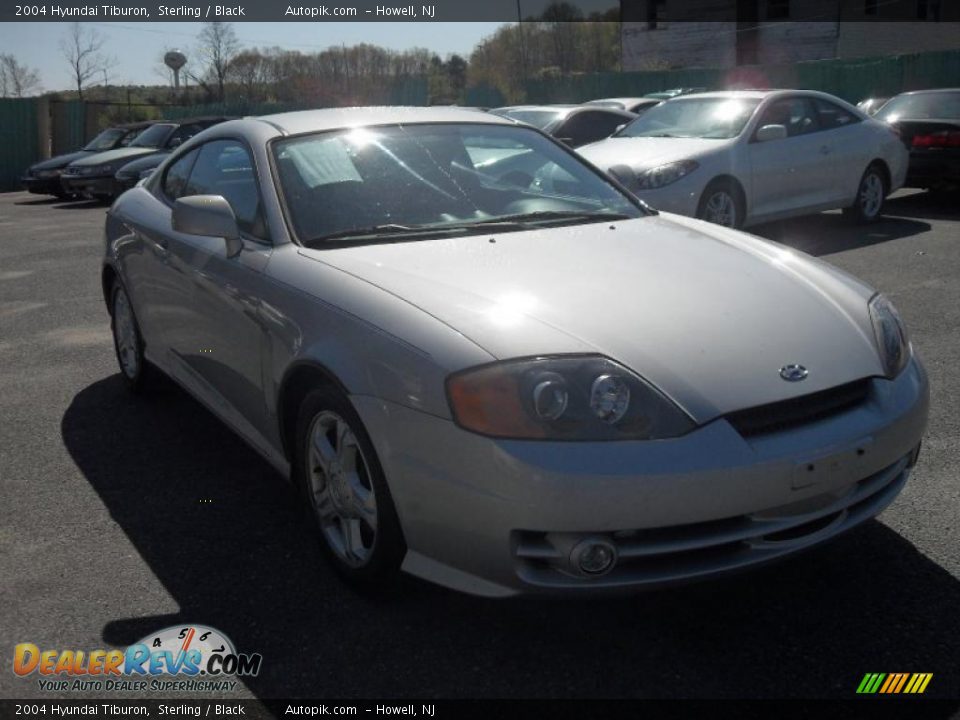 2004 Hyundai Tiburon Sterling / Black Photo #3