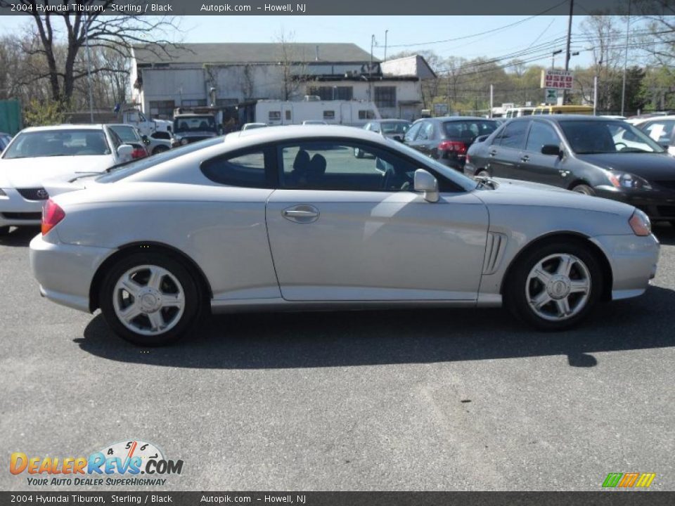 2004 Hyundai Tiburon Sterling / Black Photo #4