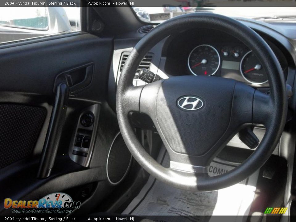 2004 Hyundai Tiburon Sterling / Black Photo #13