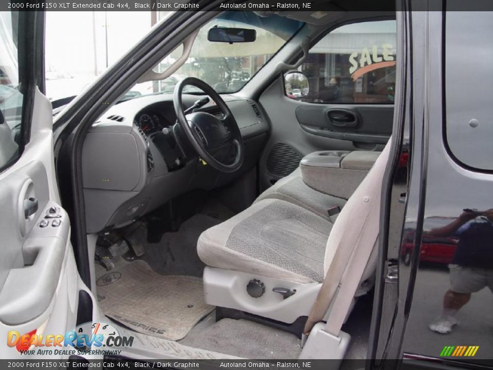 2000 Ford F150 XLT Extended Cab 4x4 Black / Dark Graphite Photo #8