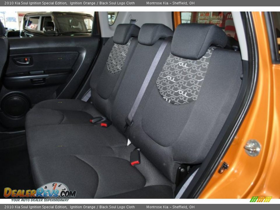 2010 Kia Soul Ignition Special Edition Ignition Orange / Black Soul Logo Cloth Photo #18