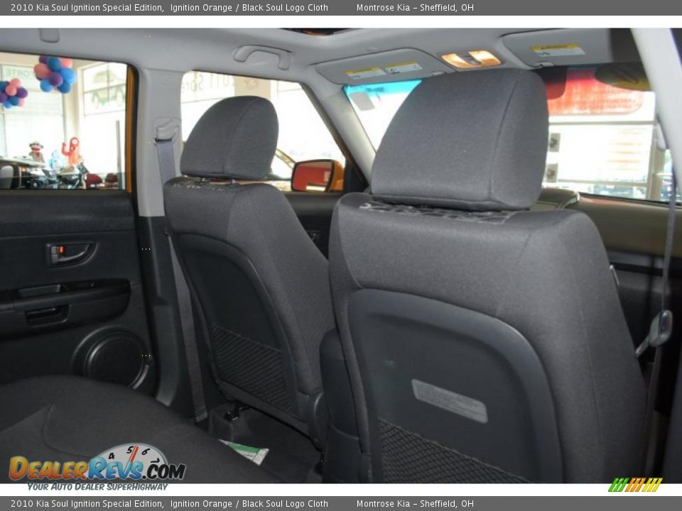 2010 Kia Soul Ignition Special Edition Ignition Orange / Black Soul Logo Cloth Photo #20