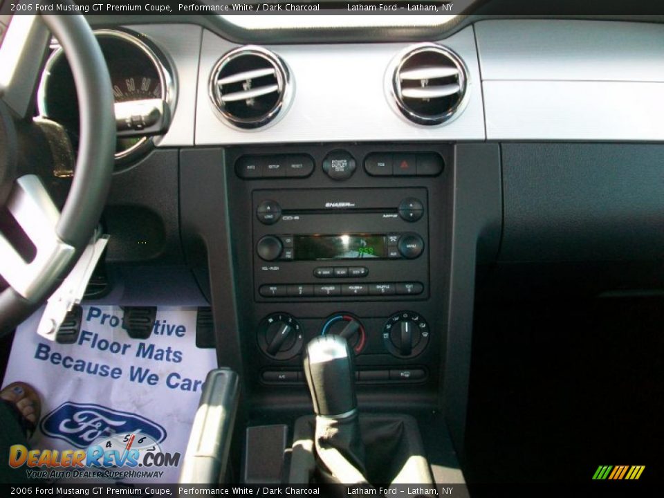 2006 Ford Mustang GT Premium Coupe Performance White / Dark Charcoal Photo #11