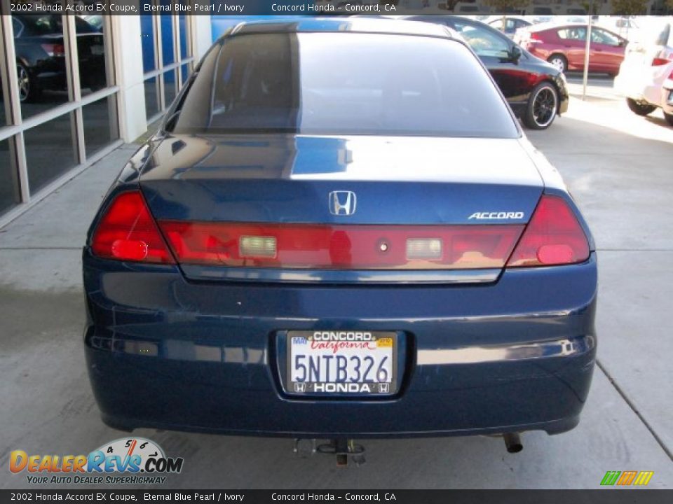 2002 Honda Accord EX Coupe Eternal Blue Pearl / Ivory Photo #4